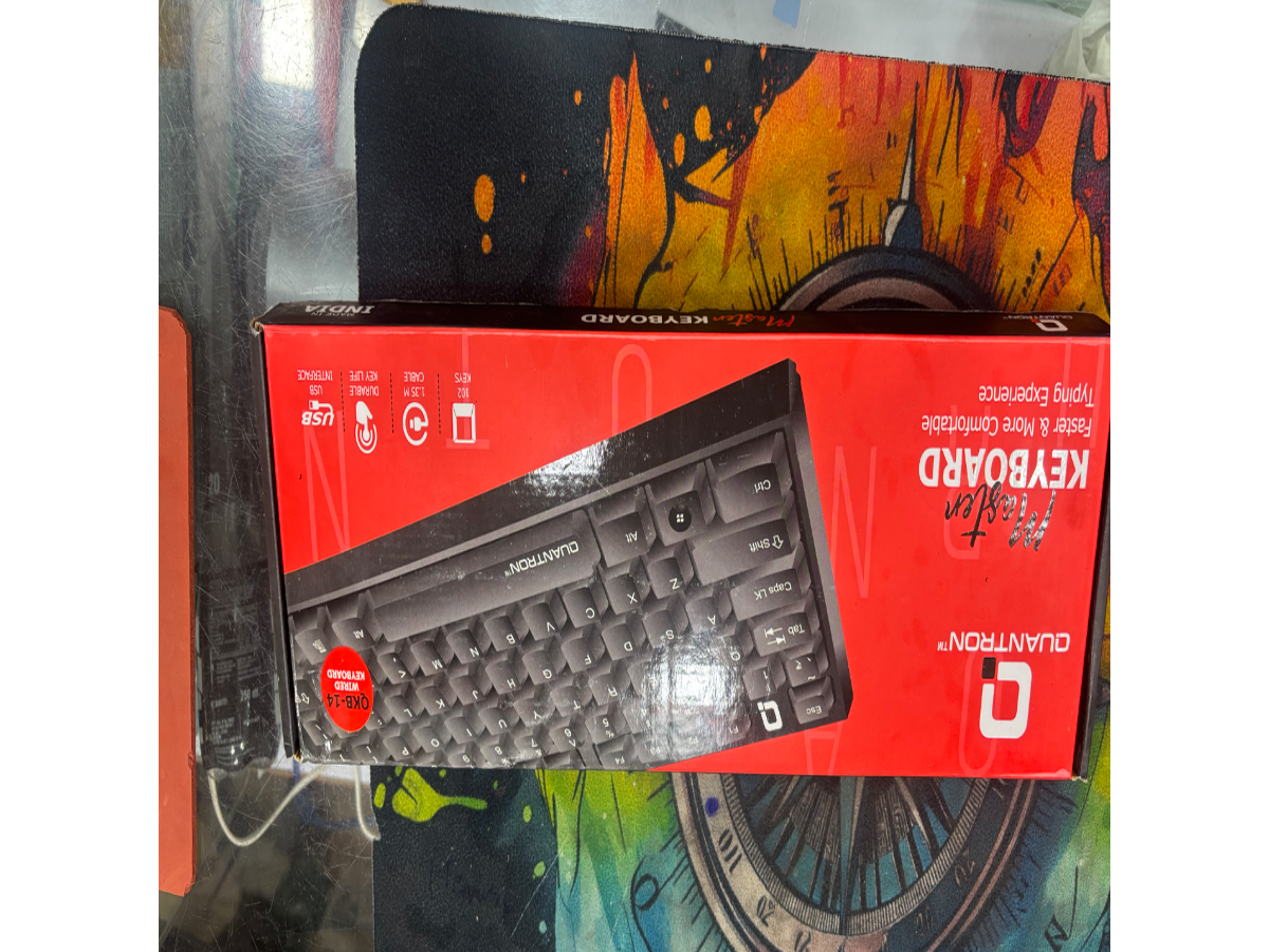 Thumbnail 2 of Quantron Master Keyboard