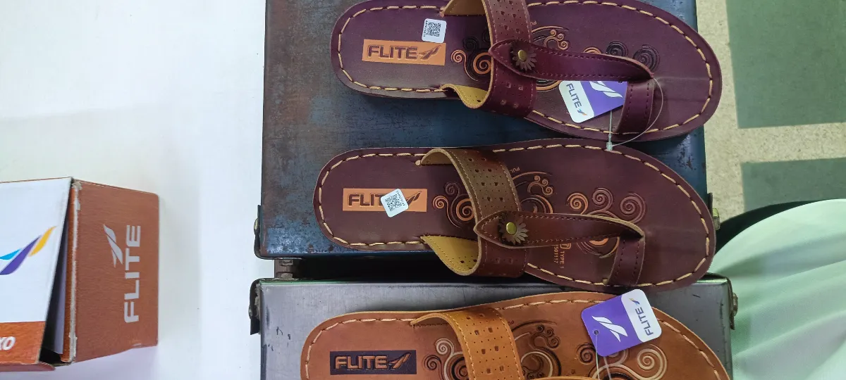 Women's footwear