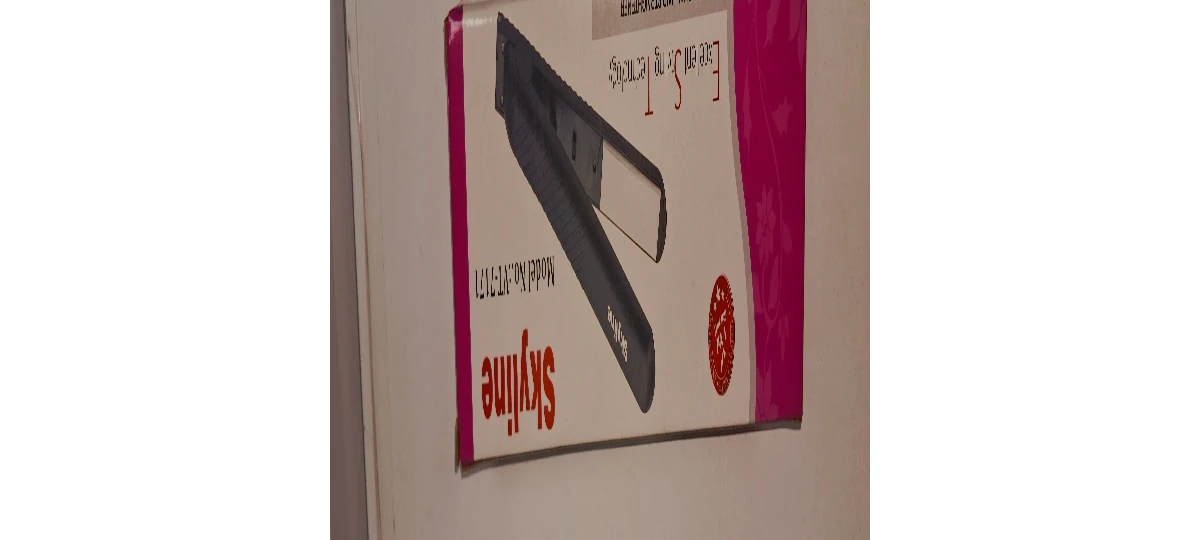 Hair straightener